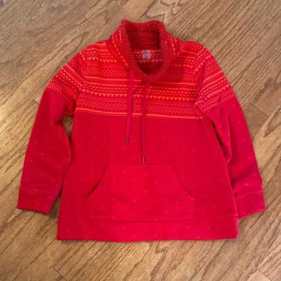 St. John’s Bay size medium sweatshirt with fleece collar, pocket on the front - Picture 1 of 7